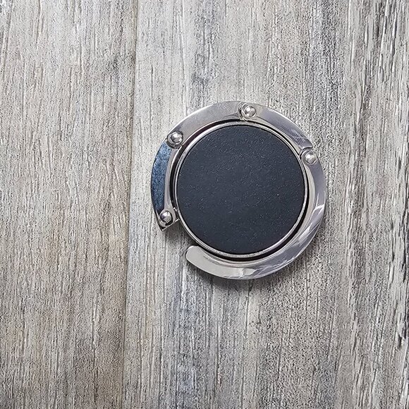 Handbag Hanger Retro Summer Flip Flop Foldable Purse Hook - Picture 3 of 6